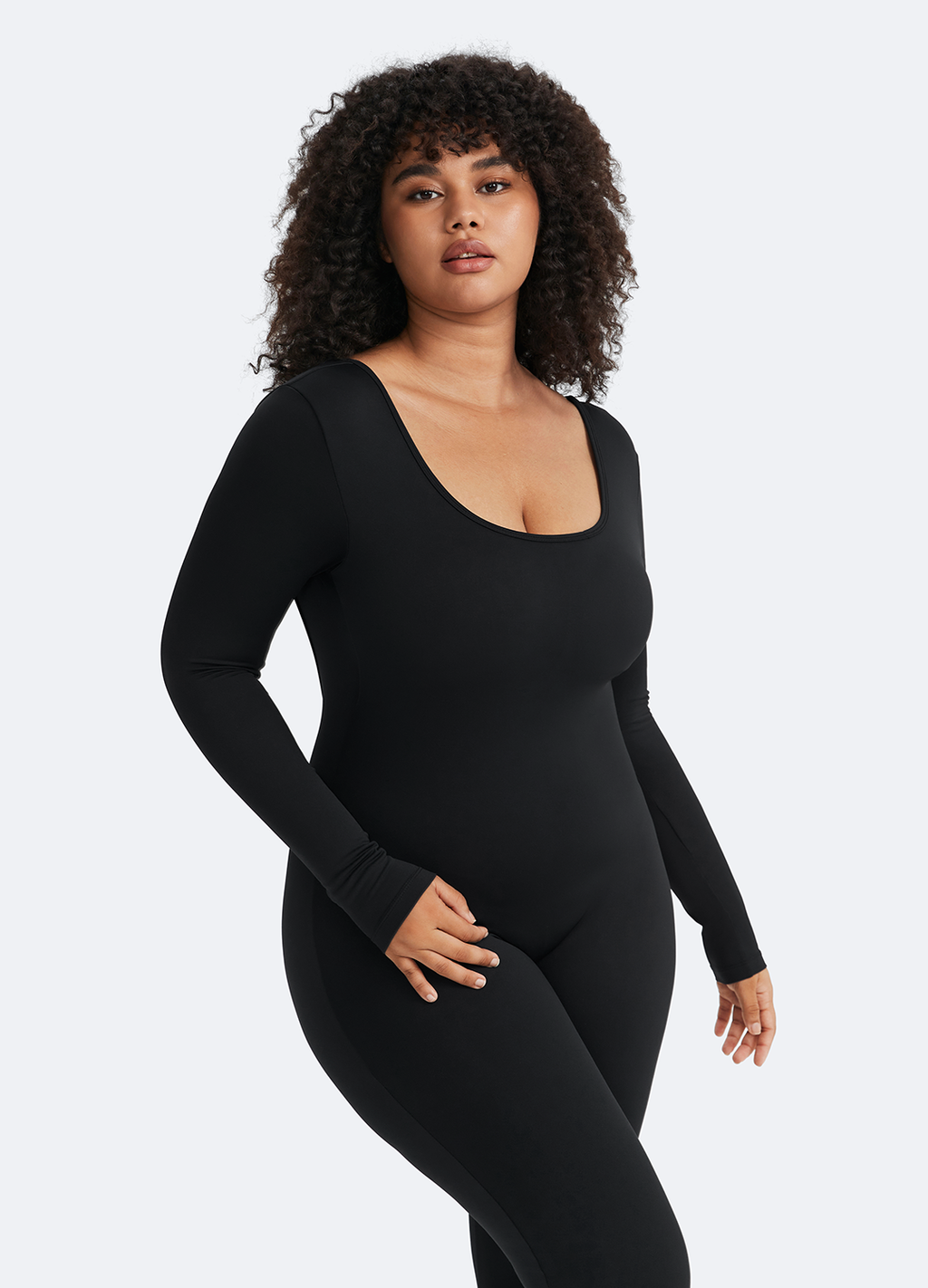 Jumpsuit med åpen rygg - Cellubyee Boutique