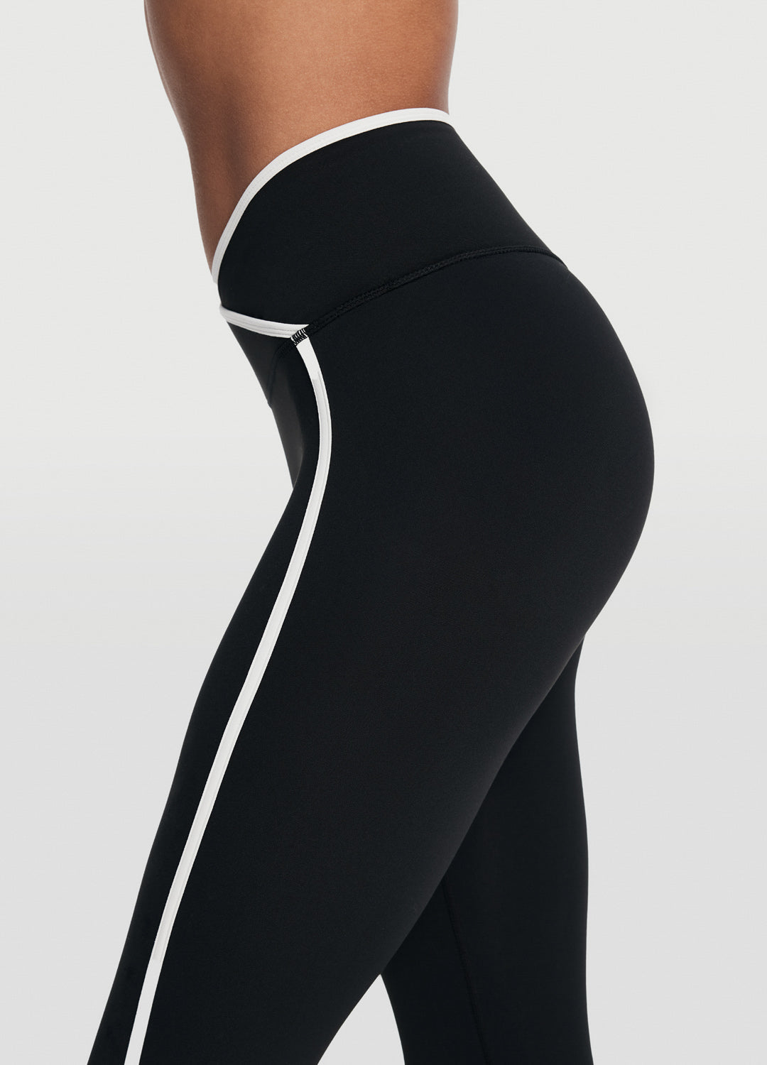 Leggings med crossover linning - Cellubyee Boutique