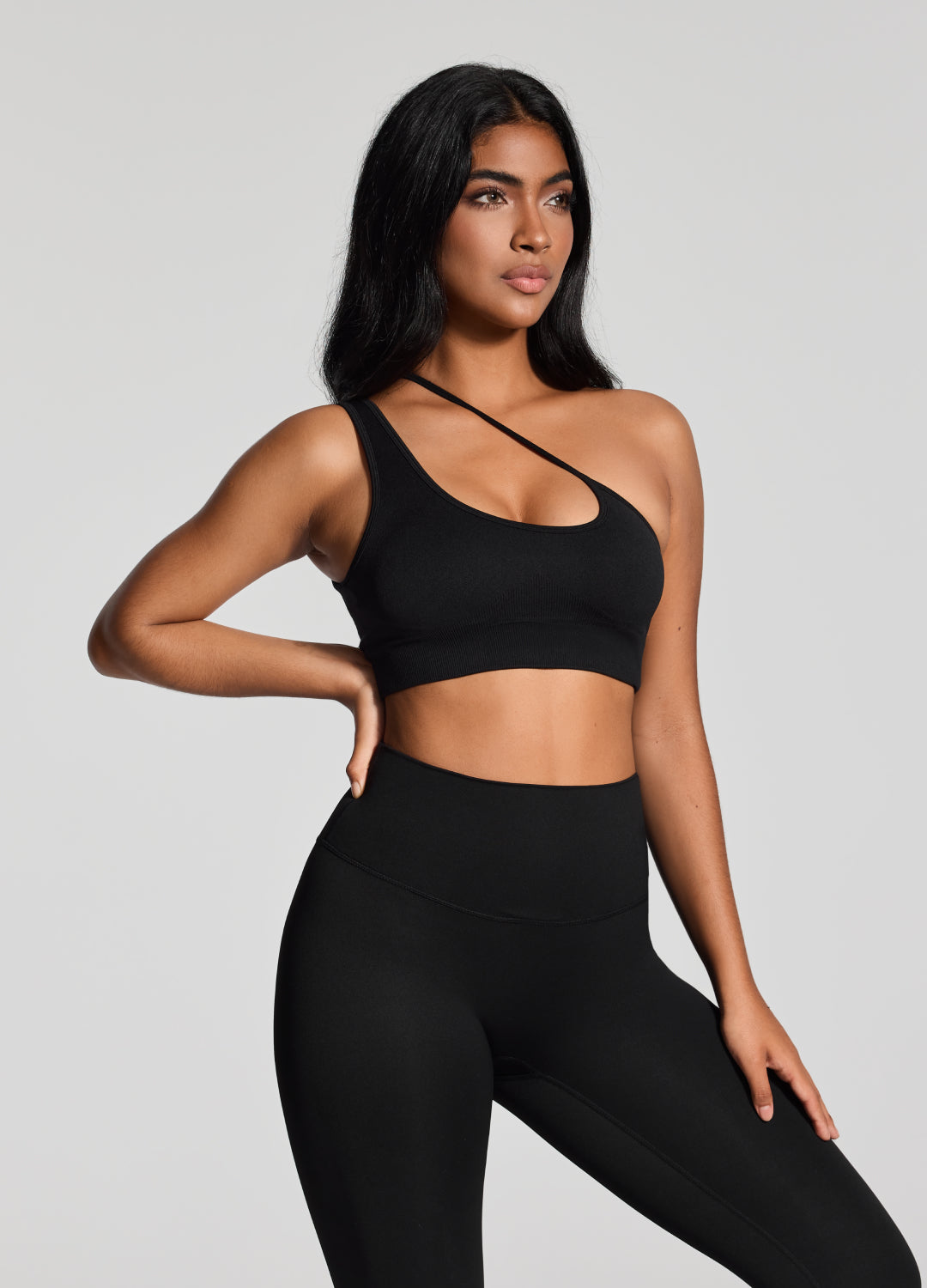Asymmetrisk sports-BH - Cellubyee Boutique