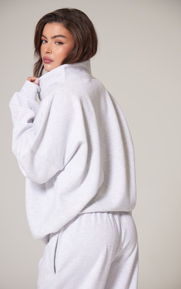 Oversized Quarter Zip - Cellubyee Boutique